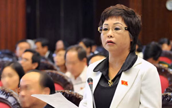 Xet xu Chau Thi Thu Nga: "Chi 47,5 ty "chay" du an va ung cu DBQH"