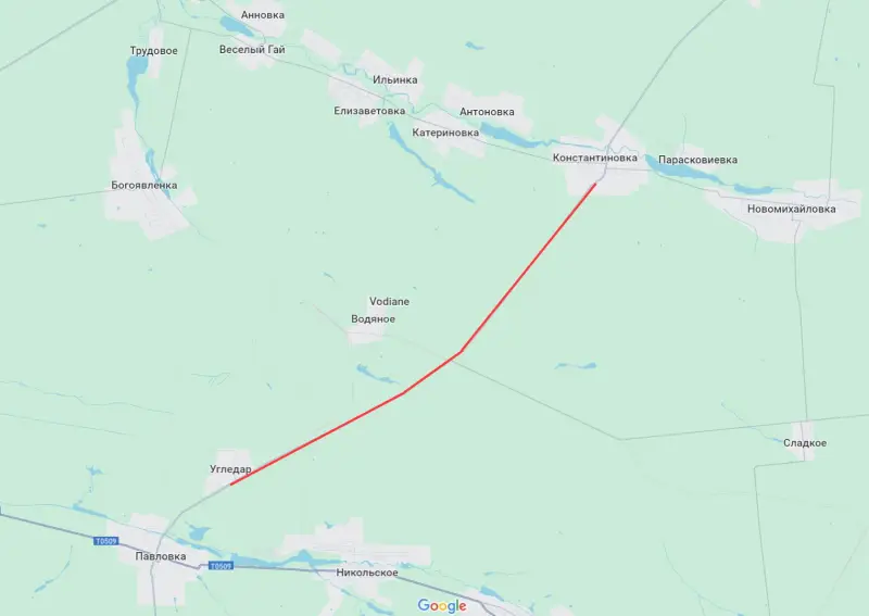 Quân Nga đã tiến từ mỏ Nam Donbas số 3 đến nơi cách làng Bohoyavlenka 1 km và sau đó nổ ra giao tranh ác liệt với quân Ukraine để giành quyền kiểm soát lối ra vào của ngôi làng. Điều này có nghĩa là quân Nga đã kiểm soát hoàn toàn tuyến đường từ Ugledar đến Bohoyavlenka. Ảnh: Topwar.