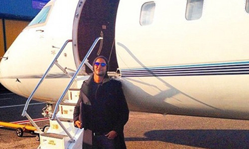 Phụ huynh nhà giàu khoe tiền tỷ, siêu xe rầm rộ trên mạng - Hình 8 Phu huynh nha giau khoe tien ty, sieu xe ram ro tren mang-Hinh-8