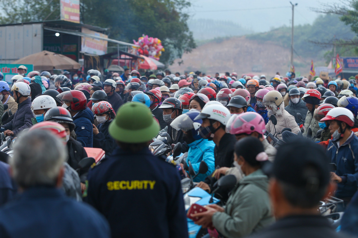 Ông Trương Quang Hải cho biết, trong thời gian tới tỉnh sẽ chú trọng đầu tư phát triển du lịch tại Tây Yên Tử. Tăng cường kêu gọi vốn đầu tư, xây dựng các điểm dừng chân, điểm vui chơi để du khách có thể ở lại lâu hơn với Tây Yên Tử.