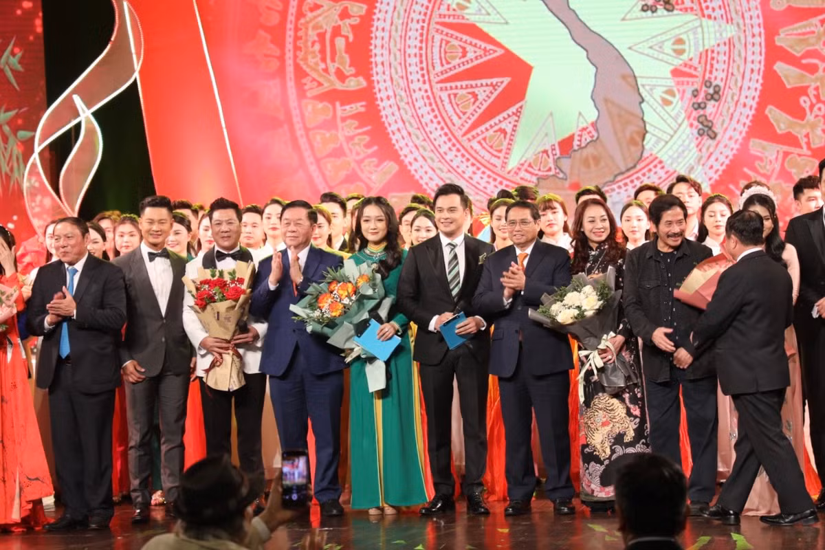 Thu tuong Pham Minh Chinh: Chung ta co quyen tu hao ve phat trien van hoa dan toc-Hinh-8