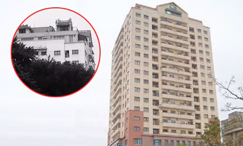 Tòa nhà 27 Huỳnh Thúc Kháng, quận Ba Đình - giữa trung tâm Thủ đô Hà Nội, cũng xây một ngôi chùa vững chãi trên tầng thượng. Ảnh: GĐ&amp;XH.