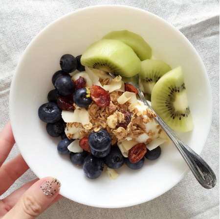 Bên cạnh đó, những người thường xuyên chia sẻ thực đơn ăn kiêng và hình ảnh khi đi tập thể dục hàng ngày cũng sẽ giảm cân hiệu quả hơn.