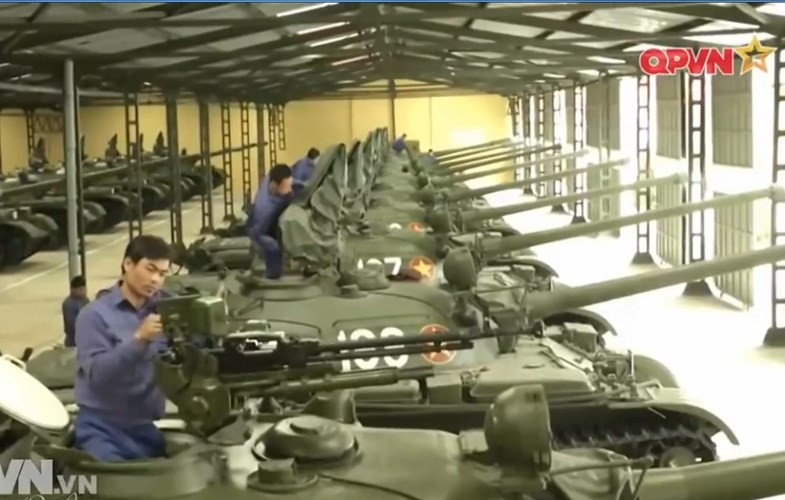 Chưa có thống kê mang tính chính thống nào về số lượng, chủng loại các loại xe tăng trong Quân đội Nhân dân Việt Nam. Dẫu vậy, theo thống kê của Hiệp hội An ninh Toàn cầu (Global Security) trang bị Lục quân Quân đội Nhân dân Việt Nam có khoảng 1.200-1.300 chiếc xe tăng các loại do Liên Xô, Trung Quốc và Mỹ sản xuất. Nguồn ảnh: QPVN
