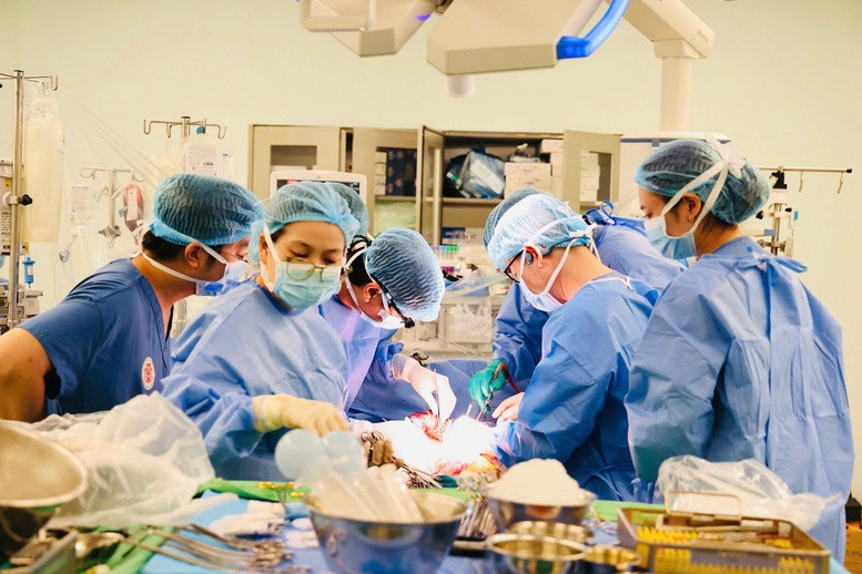 Benh nhan nam chet nao hoi sinh 3 cuoc doi moi