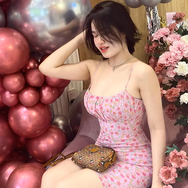 Ngọc Lan là sinh viên chuyên khoa Kỹ thuật cơ sở hạ tầng của trường Đại học Kiến trúc TPHCM.