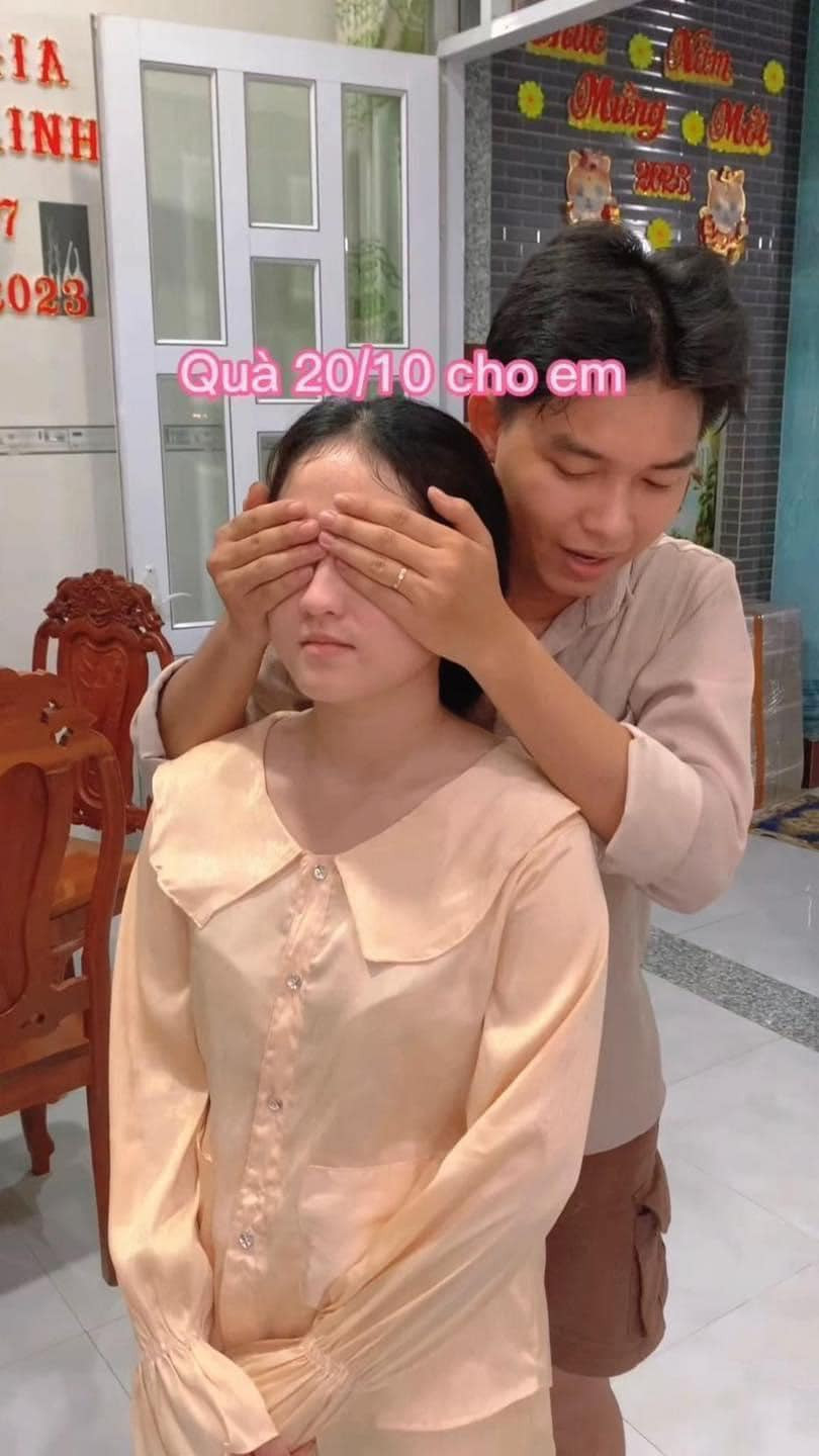 Cô vợ “nổi đóa” với món quà chồng tặng 20/10 Co vo “noi doa” voi mon qua chong tang 20/10