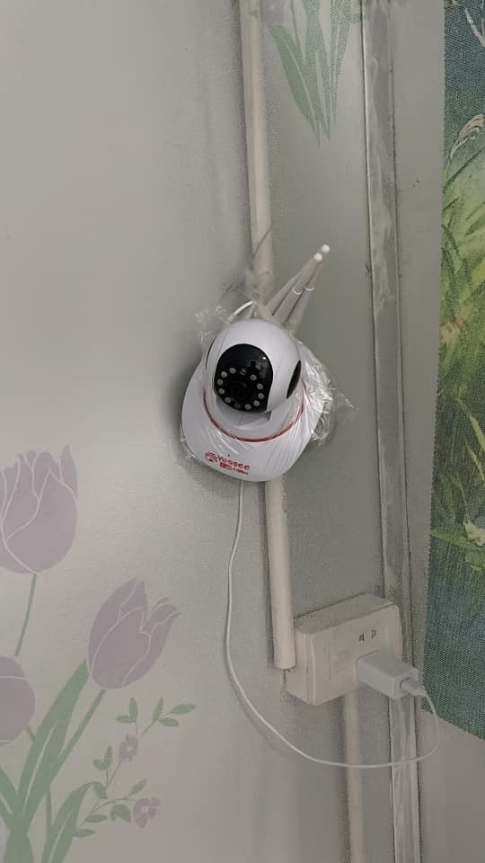 Với tiêu chí chỉ cần sử dụng được là được, hình thức không quan trọng thì chỉ cần một chiếc túi bóng thôi là đủ rồi.