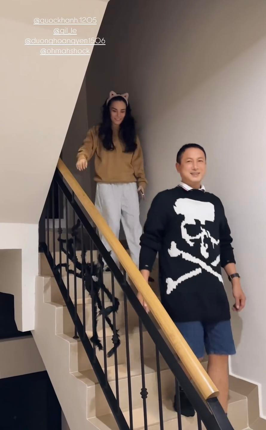 Nhiều người dành lời khen cho vẻ ngoài của ba Xoài Non. Dù đã lớn tuổi nhưng ba của cô nàng vẫn trông vô cùng phong độ.