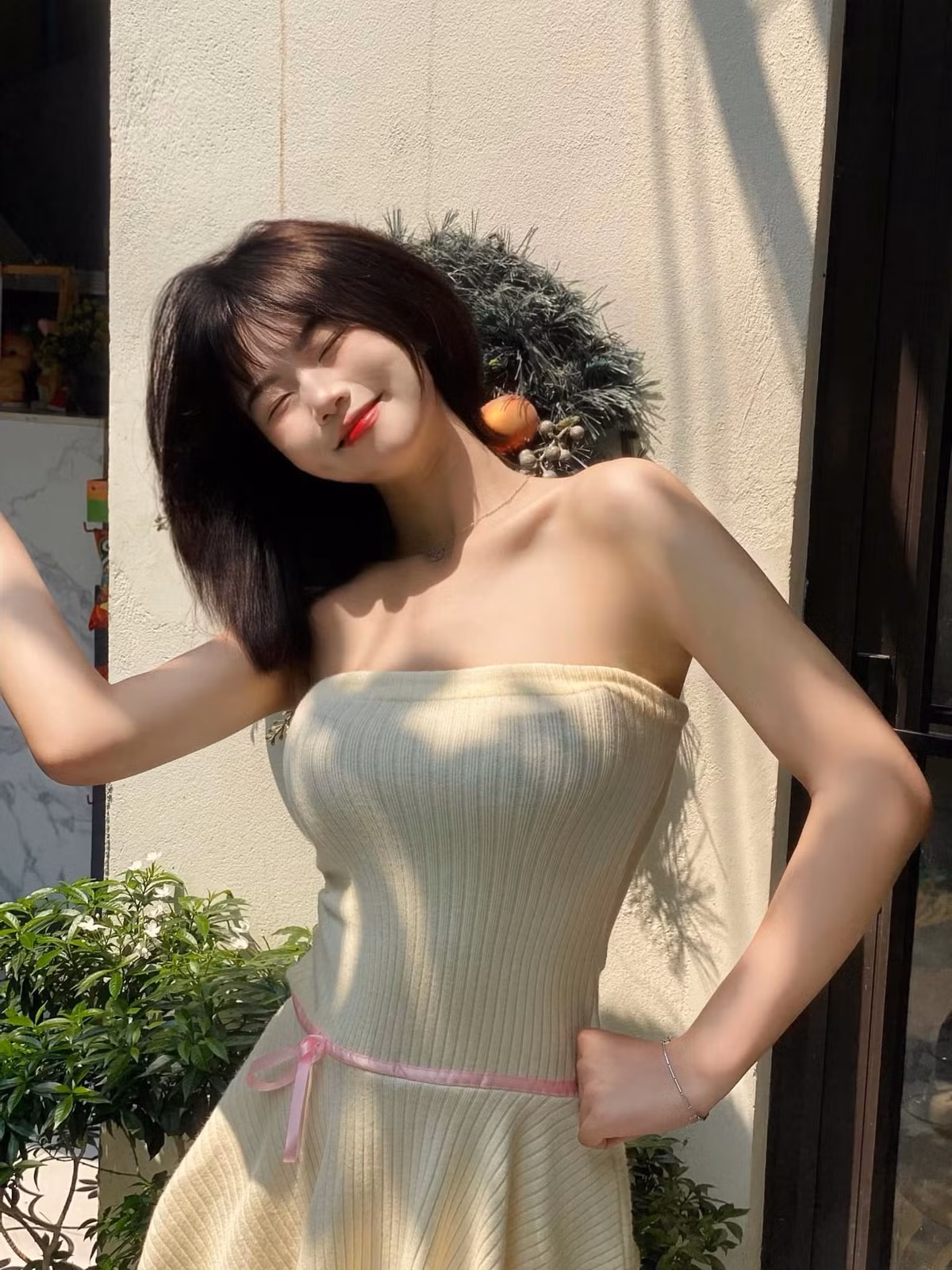 Trên trang cá nhân của mình, Mỹ Lệ thường đăng tải những hình ảnh cuộc sống cá nhân cùng những đoạn video nhảy bắt trend hút mắt. (Ảnh: FBNV)