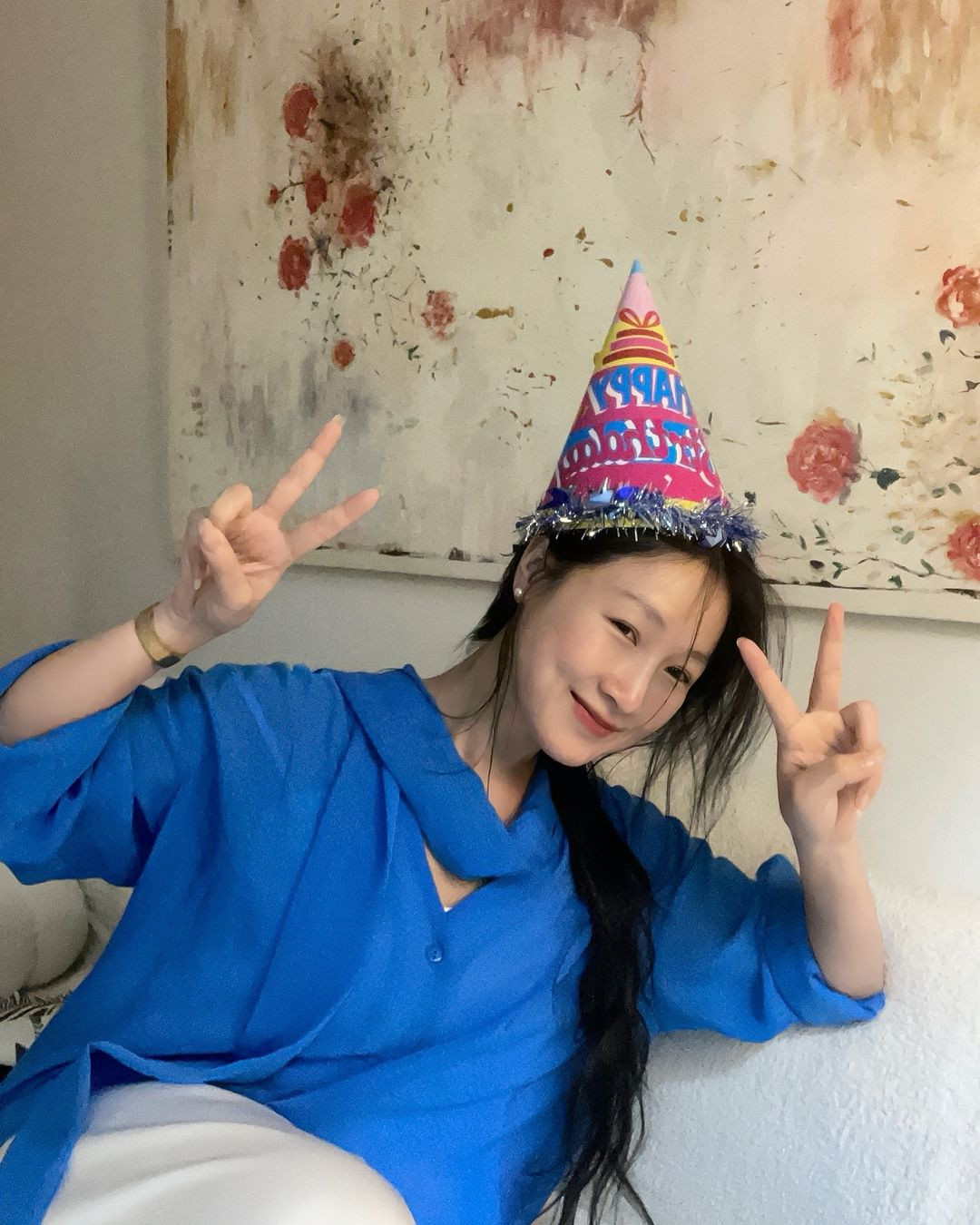 Nhan sắc hiện tại của Vy Xù vẫn giữ nguyên như ngày mới nổi, nhiều người bày tỏ sự yêu mến cô nàng bởi Vy luôn giữ nét đẹp tự nhiên, không chỉnh sửa.