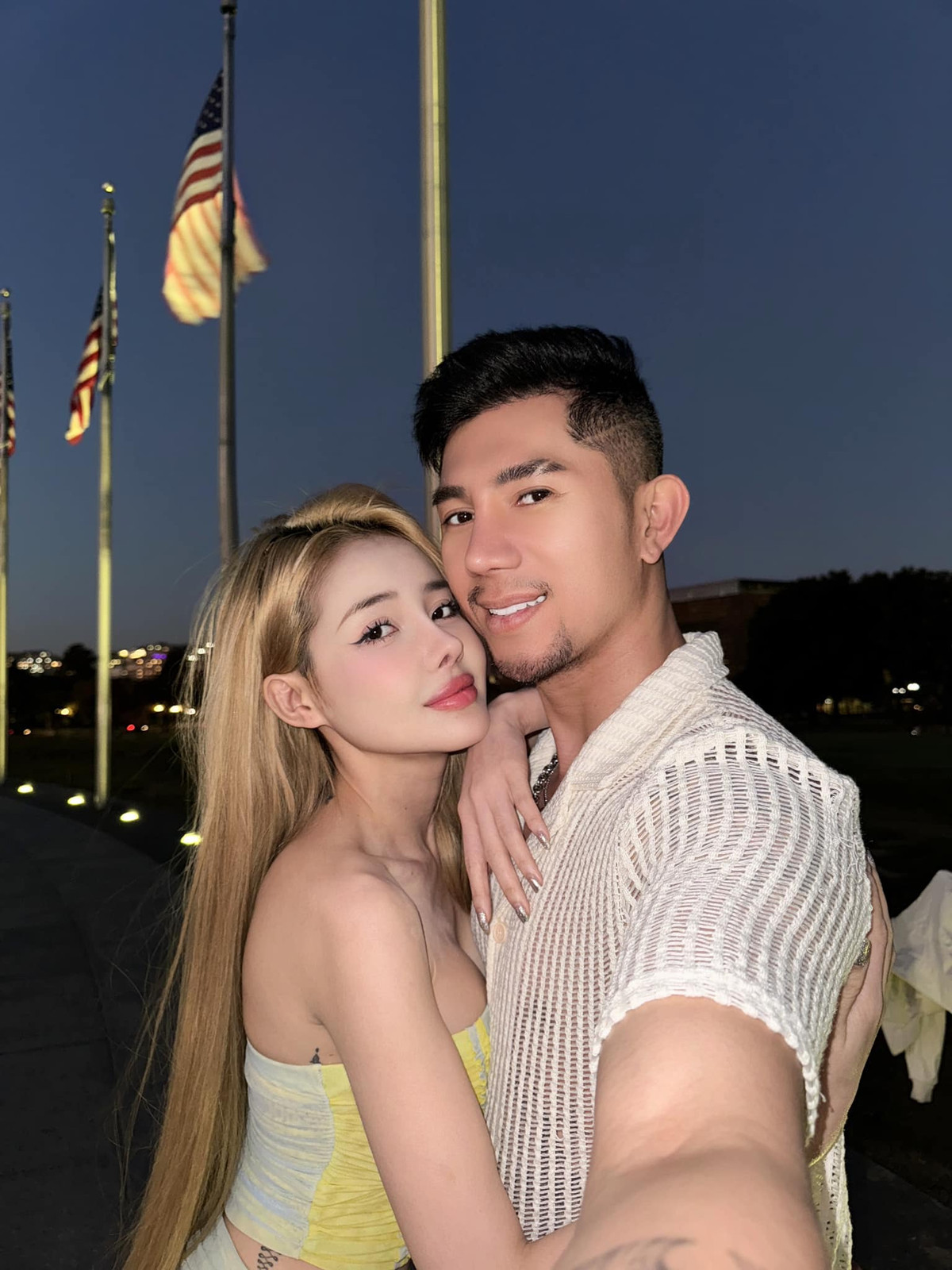 Đồng hành với chuyến lưu diễn này với cô nàng không ai khác chính là Lương Bằng Quang.