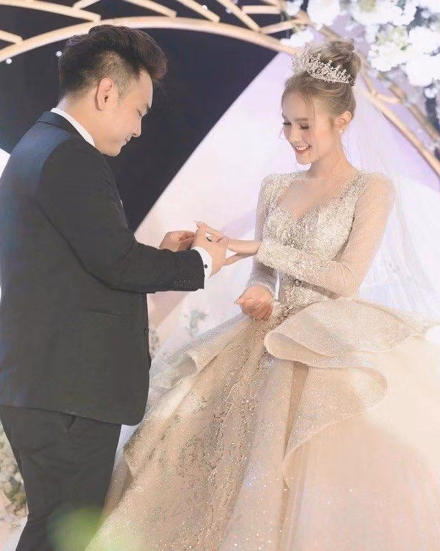 Cuộc hôn nhân của cặp đôi này từng khiến nhiều người vô cùng ngưỡng mộ.