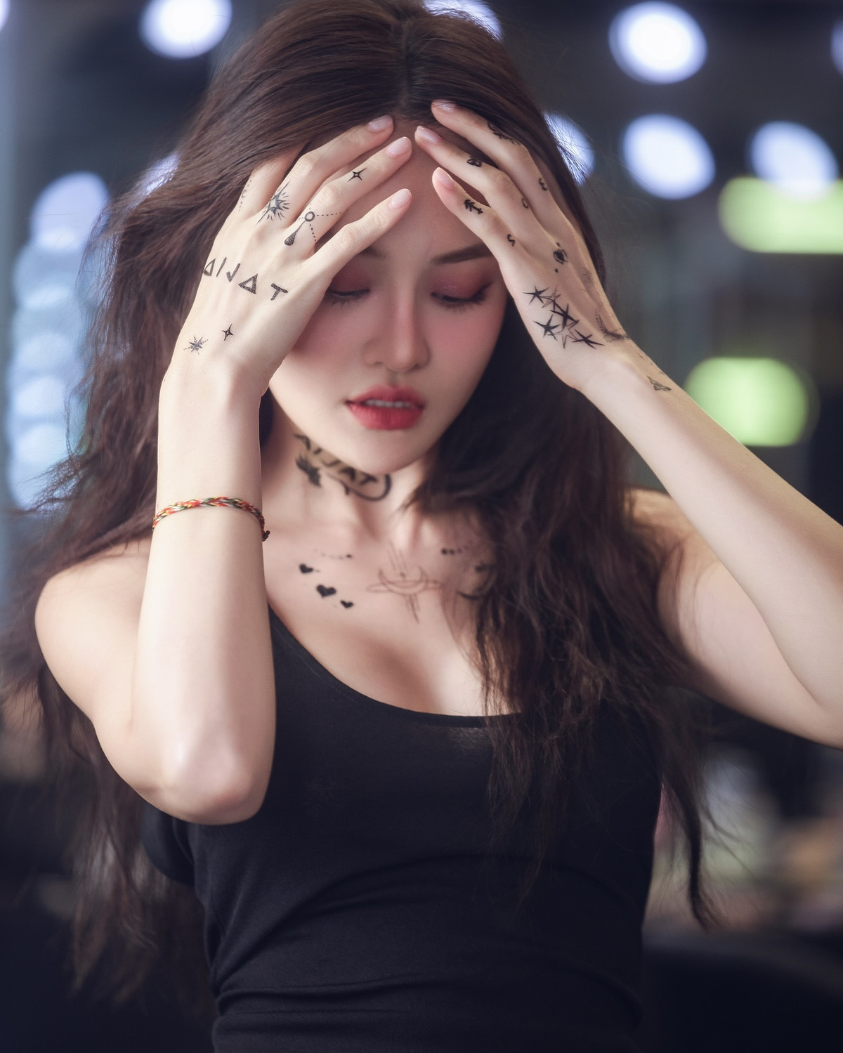 Loạt ảnh của cô nàng ngay lập tức nhận được nhiều lời ngợi khen về nhan sắc.