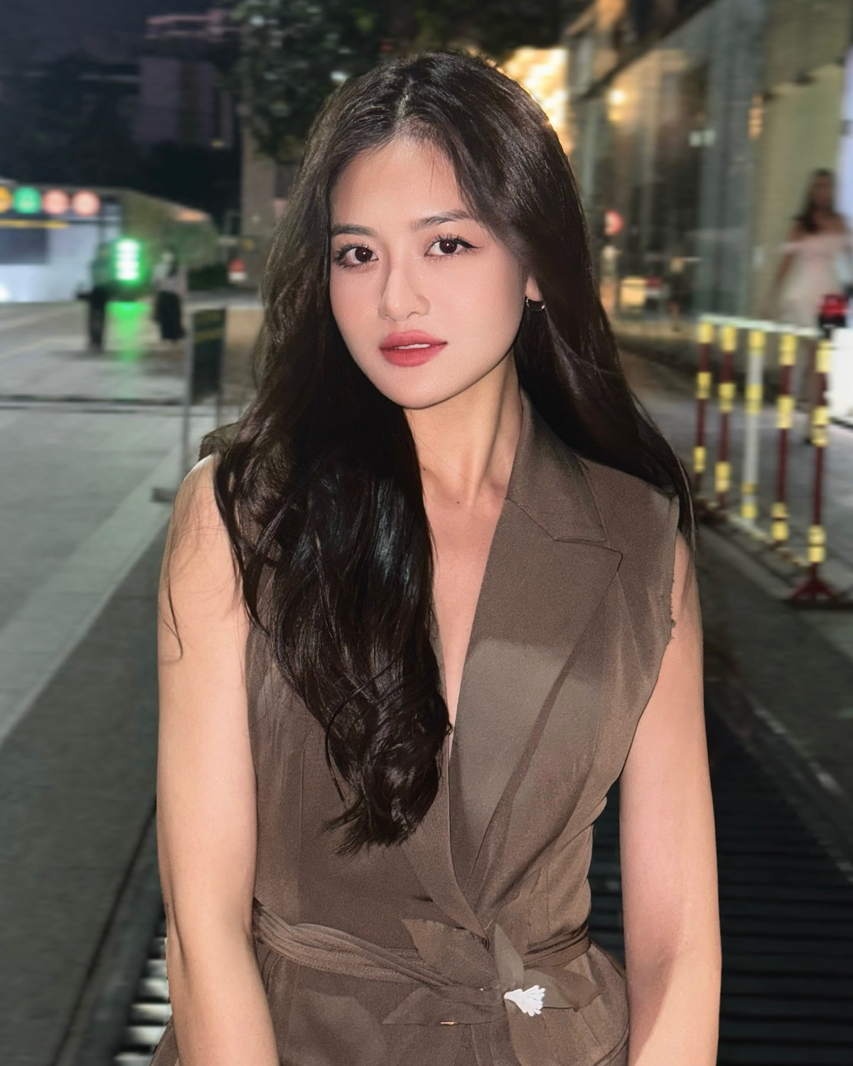 Cô nàng tiếp tục với sự nghiệp diễn xuất và có nhiều vai diễn ấn tượng.