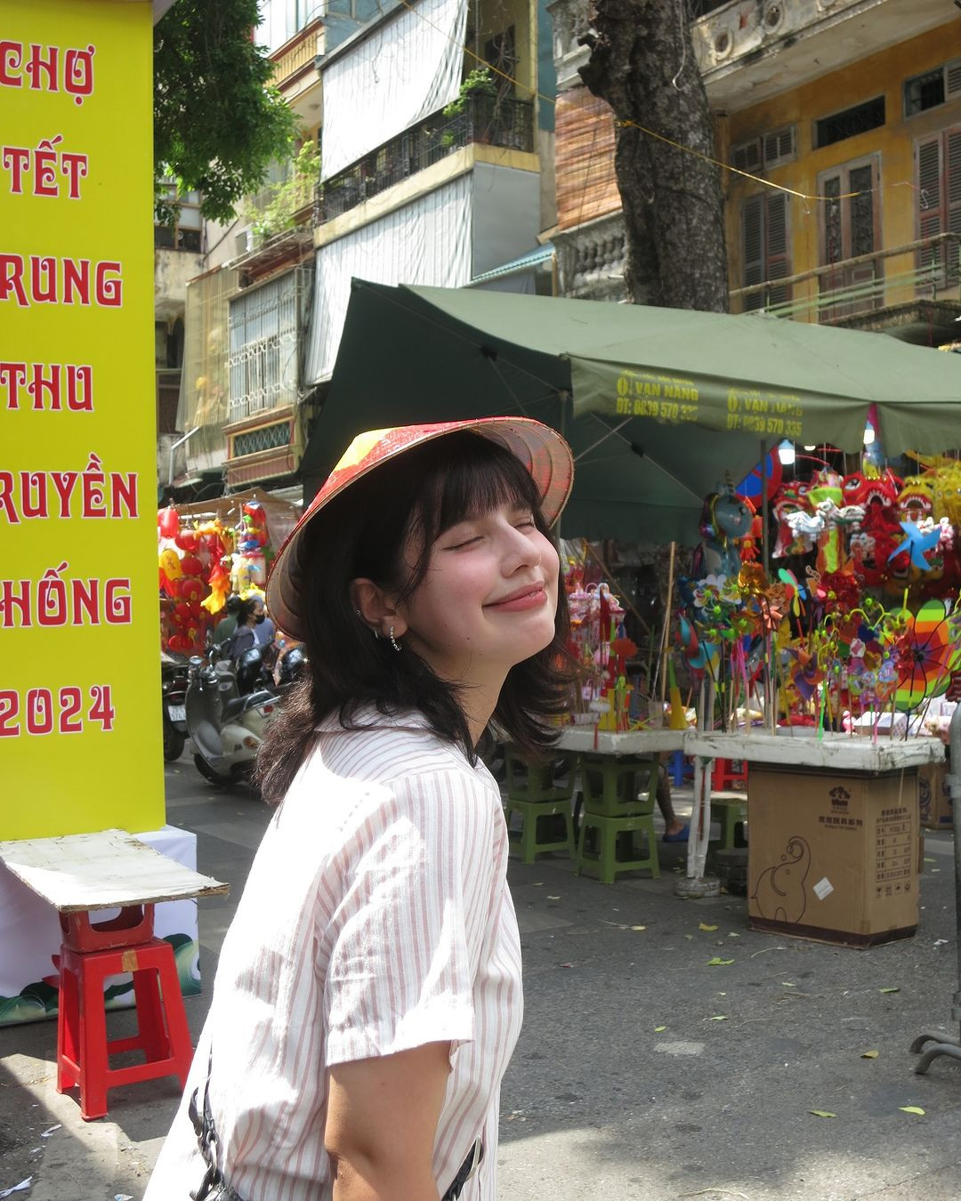 Hiện tại Ebra Lê sở hữu hơn 640.000 lượt theo dõi trên nền tảng TikTok. Mỗi khoảnh khắc cô nàng đăng tải đều thu hút lượng yêu thích cũng như tương tác khổng lồ.