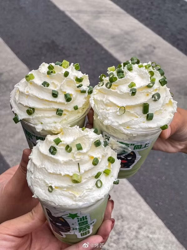 Tuy nhiên, đó chỉ là trò đùa nhân ngày cá tháng tư của một tiệm trà sữa ở Việt Nam.