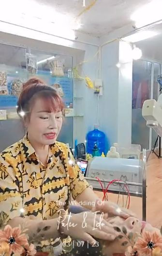 So với những hình ảnh được đăng tải trên mạng xã hội, nhiều người nhận thấy nhan sắc của Thu Sao có nhiều dấu hiệu của tuổi tác, không còn thực sự trẻ trung như trên ảnh. Tuy nhiên so với tuổi 68 hiện tại, Thu Sao được nhận xét là trẻ hơn nhiều.