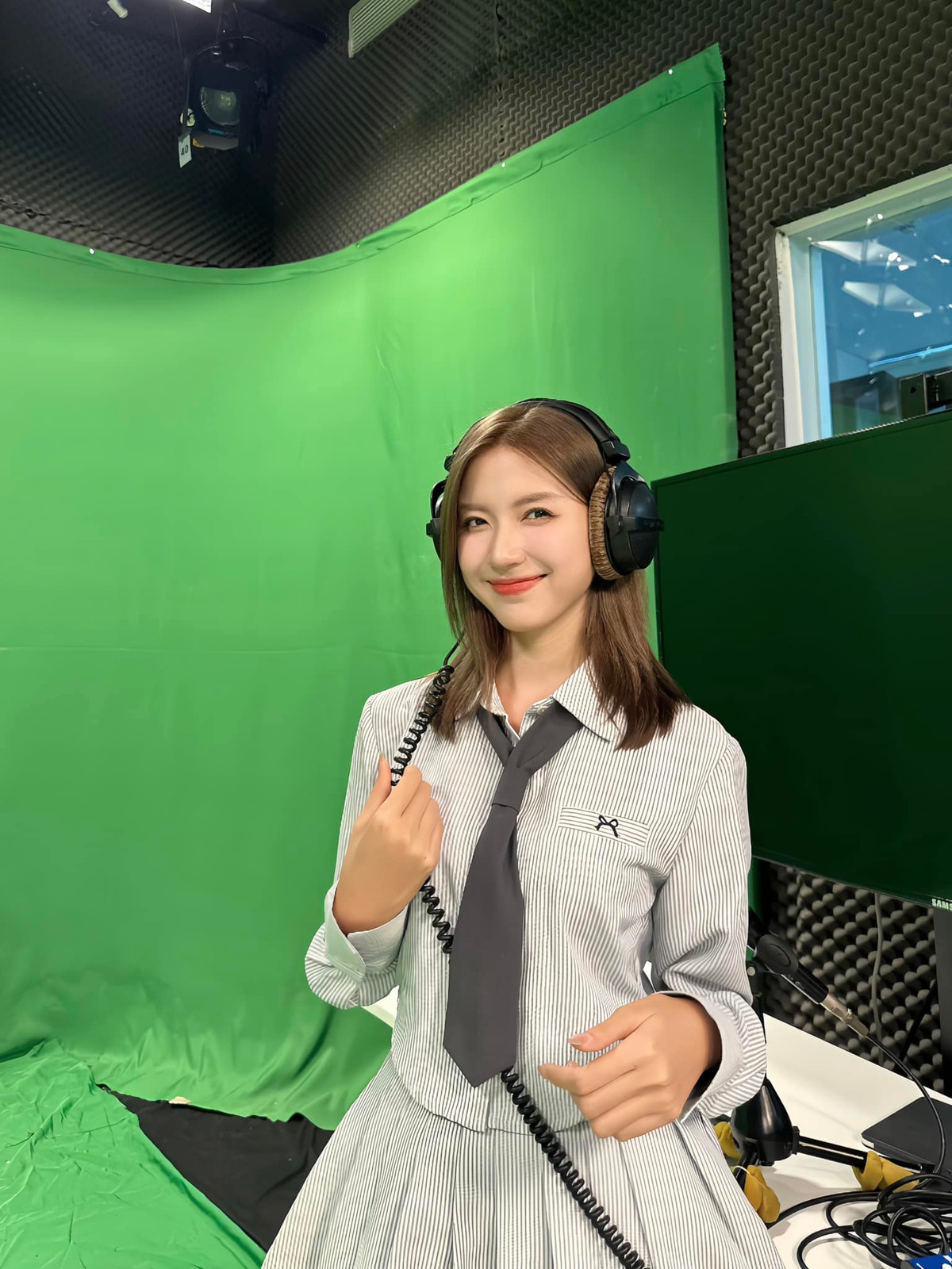 Cô được mệnh danh là "mỹ nhân thế hệ mới" của vũ trụ phim VTV.