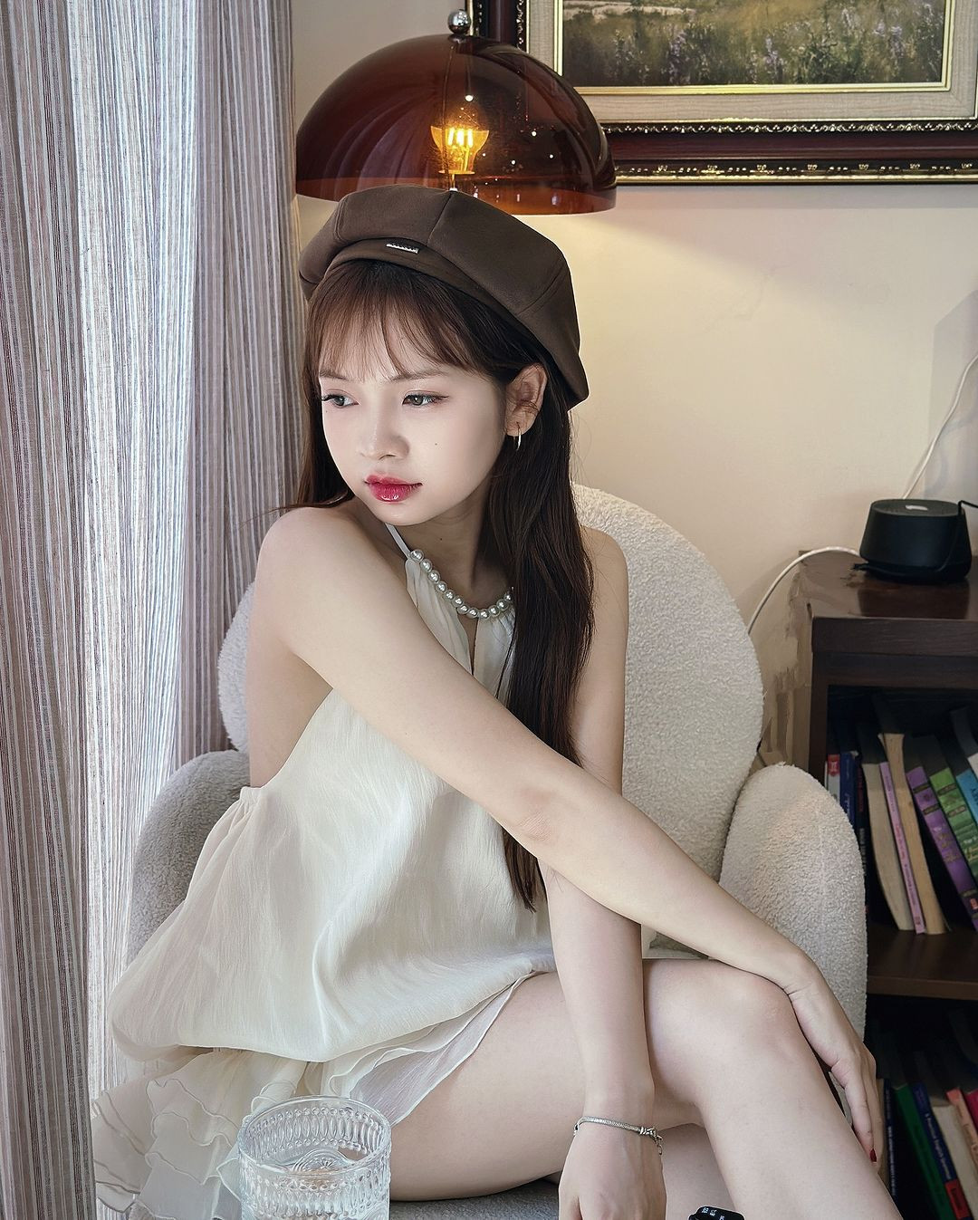 Không chỉ nổi tiếng ở Tiktok Việt Nam, cô nàng cũng thu hút lượng fan quốc tế khổng lồ, chủ yếu là Thái Lan và Indonesia.