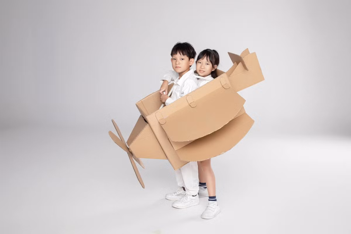 Lý Hải từng thổ lộ, tài sản quý giá nhất của vợ chồng anh sau hơn 10 năm chung sống không phải nhà lầu, xe hơi mà chính là 4 thiên thần nhỏ.