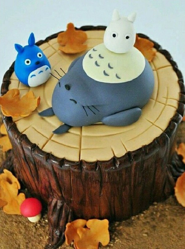 Nghệ thuật làm bánh hiện đại khiến nhiều người không khỏi bất ngờ với những chiếc bánh kem được tạo hình ấn tượng, đòi hỏi sự khéo tay cùng kỹ thuật của người thợ.