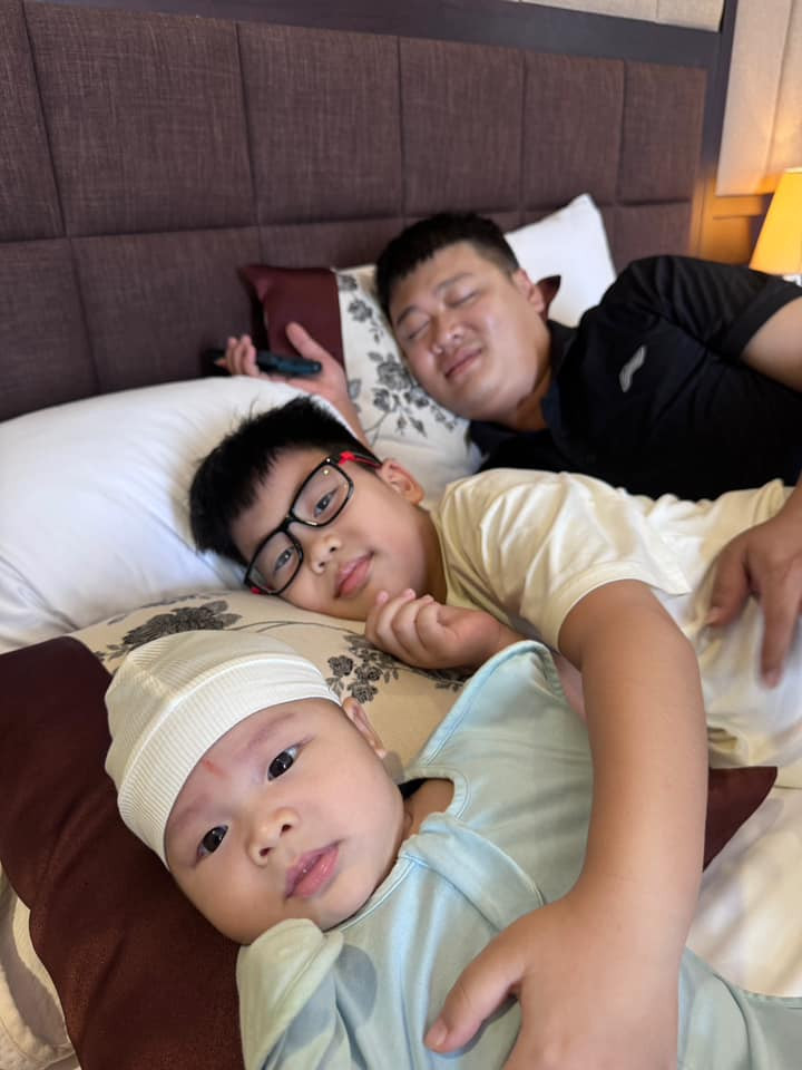 Bản chính và bản photo công chứng có dấu đỏ khi nằm cạnh nhau.