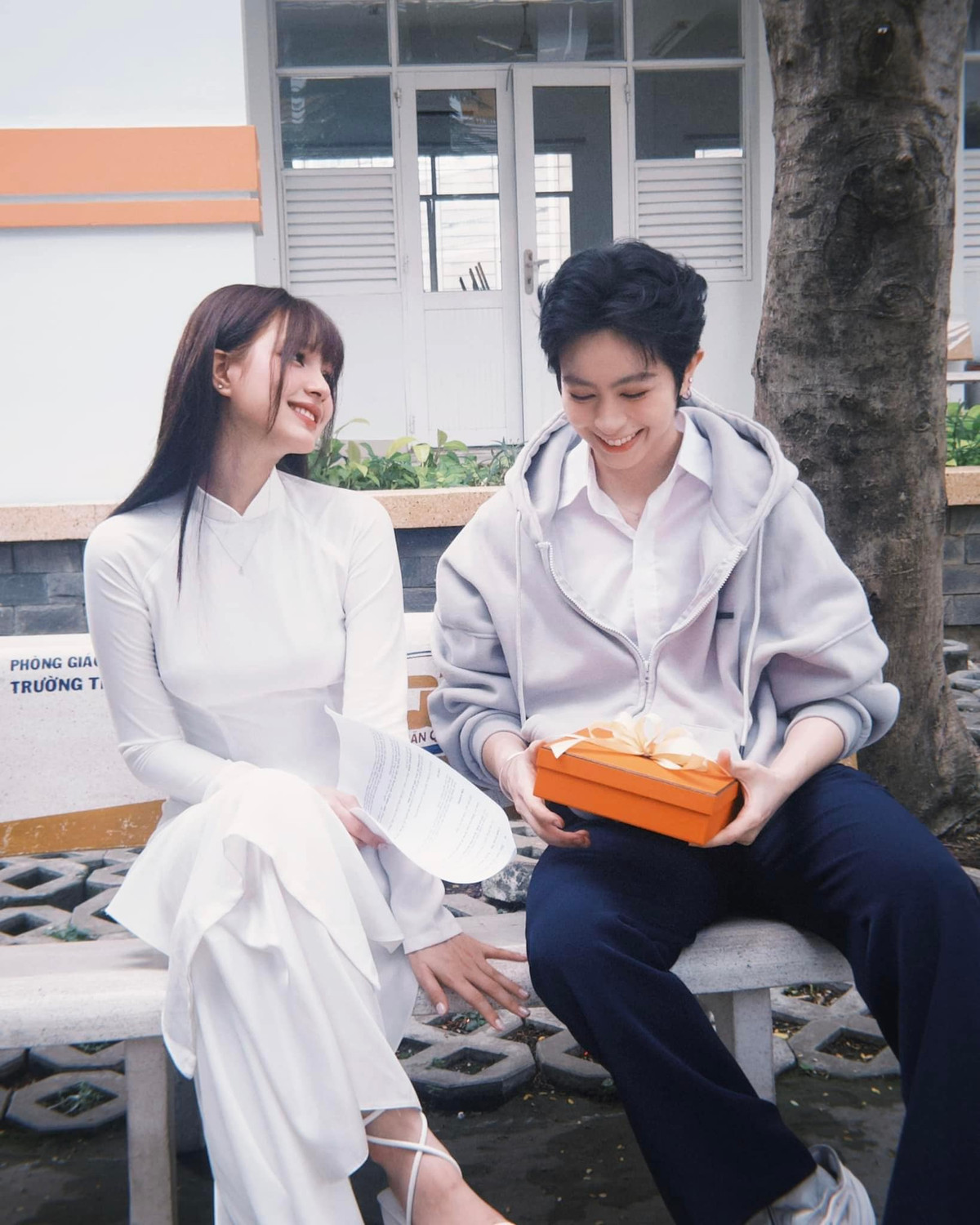 Dù chỉ được đăng tải lên không lâu, tuy nhiên loạt ảnh nhận được hàng nghìn lượt thích cùng bình luận.