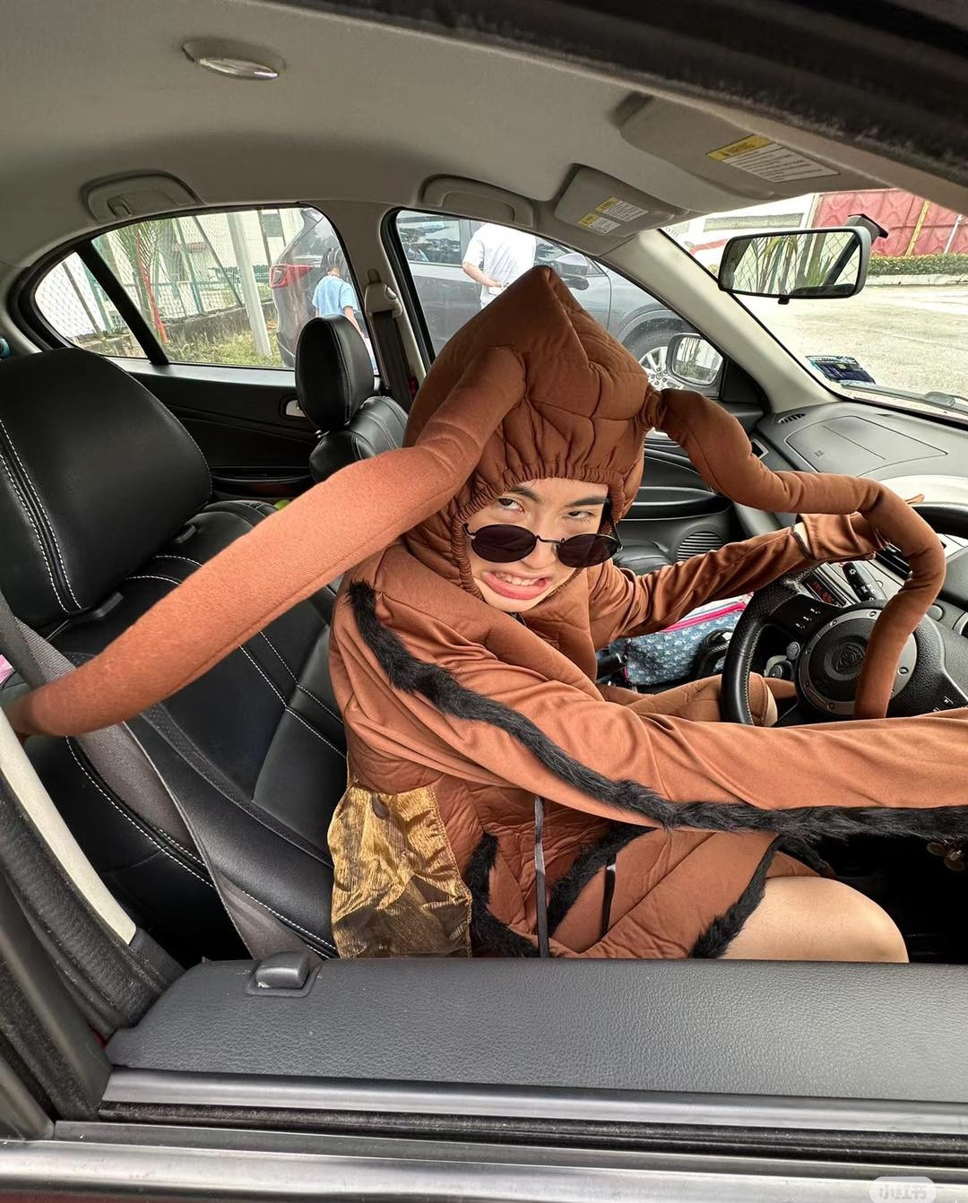 Chú "tiểu cường" khổng lồ.