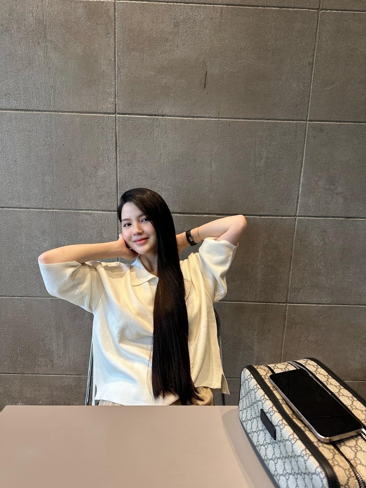 Sau khi sinh con, Chu Thanh Huyền vẫn tích cực trong công việc kinh doanh của mình.