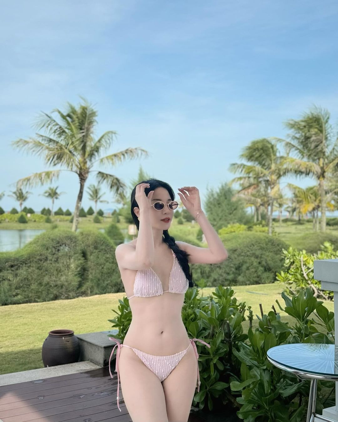 Những clip trên kênh TikTok của Vân Choè có nội dung đơn giản nhưng khá đa dạng và hấp dẫn, tập trung vào việc đu trend, phá trend, review, những tình huống hàng ngày trong cuộc sống,...