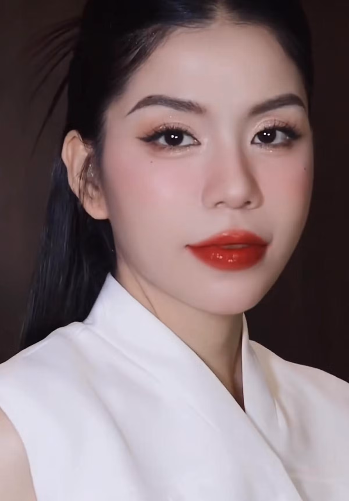 Tuy nhiên, đây là lần mà Hằng Du Mục được nhiều người khen ngợi về nhan sắc nhất.