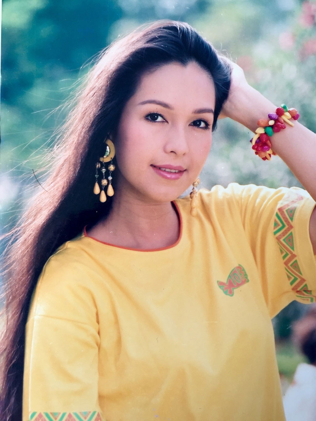 Trong những năm 1989 - đầu 1990, Diễm My liên tục được mời show có cát-sê lên đến 4 triệu đồng cho 2 đêm, số tiền "khủng" mà chỉ ngôi sao đình đám hàng đầu thời ấy mới nhận được.