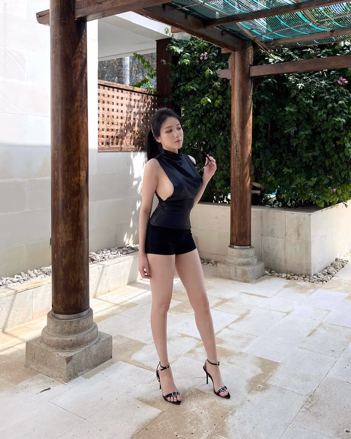 Chính vậy, lần chia tay này của cặp đôi cũng không khiến fan của cả 2 bất ngờ. Nhiều người cho rằng cặp đôi sẽ sớm quay lại yêu nhau mà thôi.