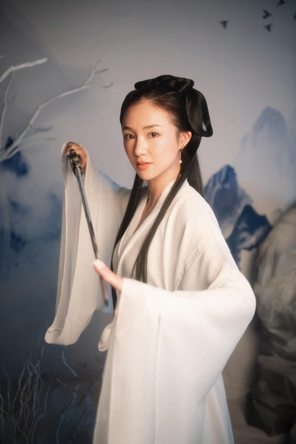 Trong 3 thành viên, Salim được nhận xét là có màn cosplay "có tâm" nhất khi tái hiện được khí chất xinh đẹp, thoát tục của Tiểu Long Nữ.