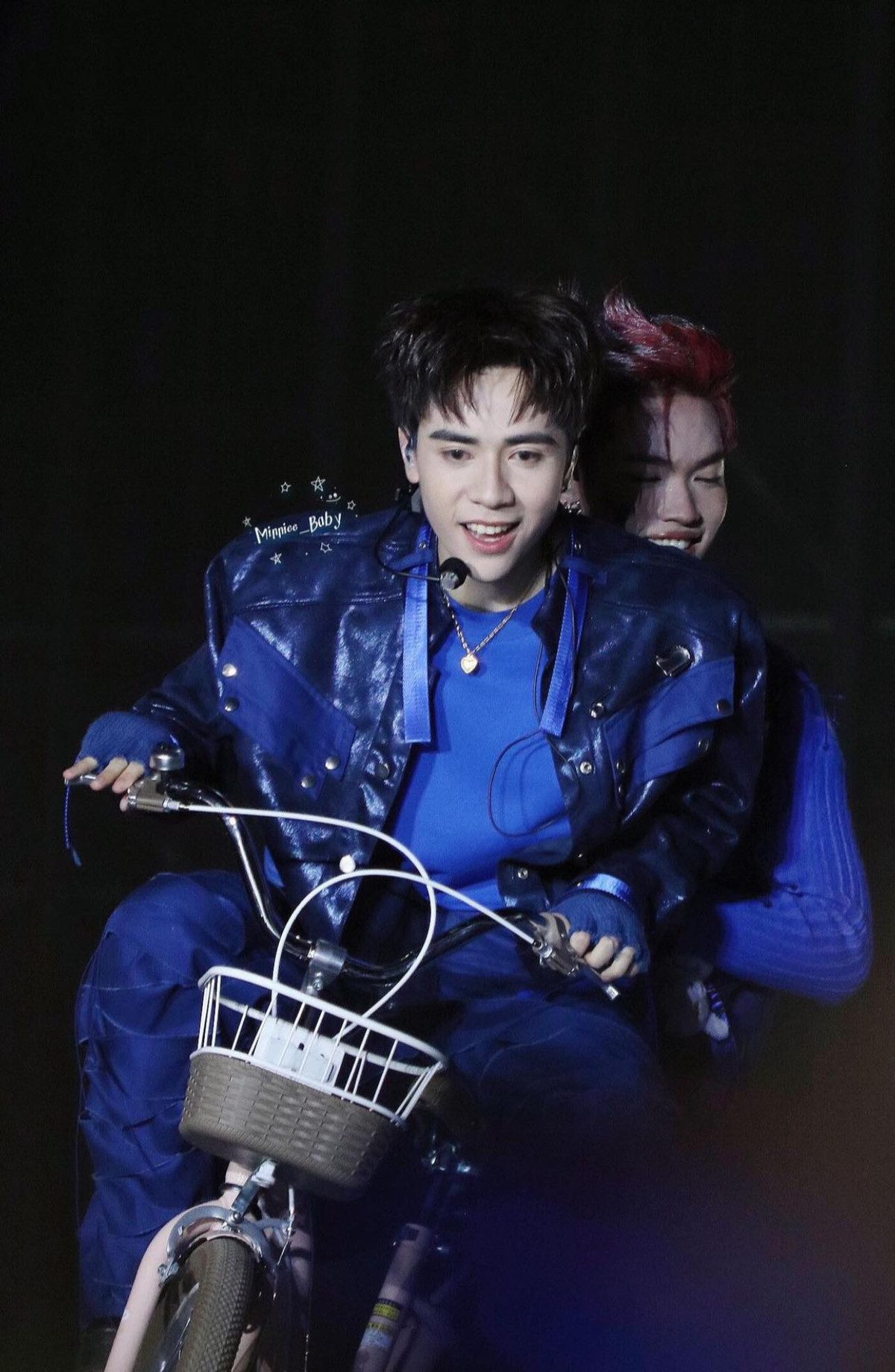 Với bản solo “Trói em lại”, Quang Hùng MasterD đã khuấy đảo sân khấu đêm chung kết và ca khúc này ngay sau đó đã trở thành một bản hit viral trên các bảng xếp hạng âm nhạc cũng như mạng xã hội TikTok.