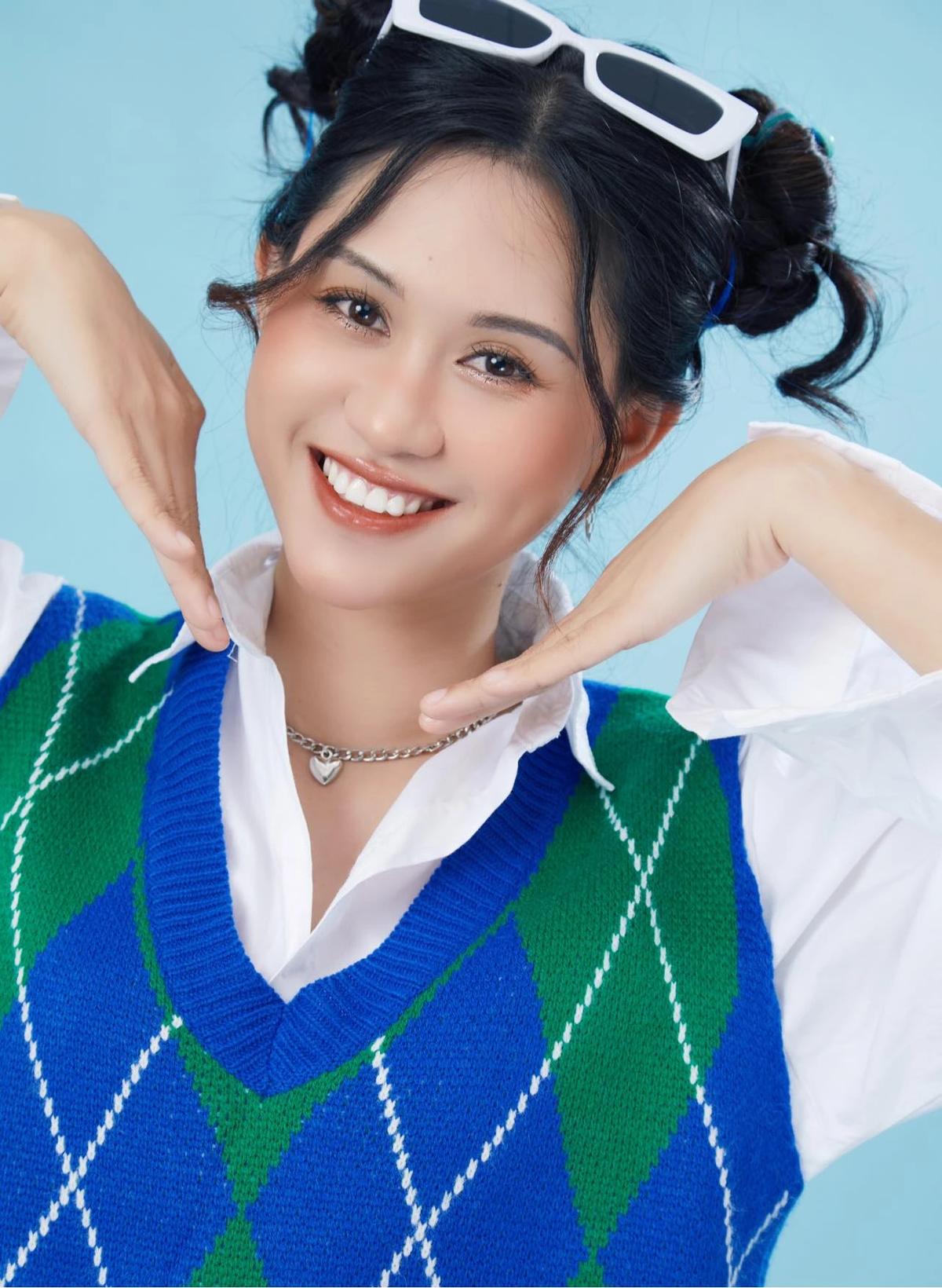 Năm 2018, Jee Trần đăng ký thi một gameshow truyền hình và vào tới vòng chung kết, cô được đại diện cho các ca sĩ Việt Nam sang Hàn Quốc biểu diễn.