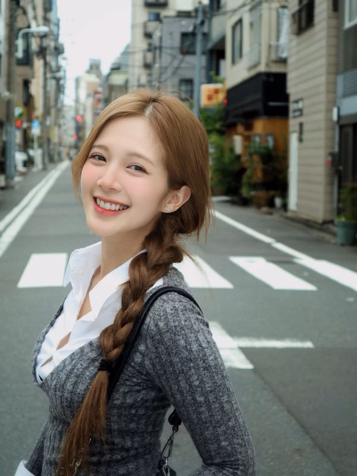 “Hot girl su pham” so huu ve ngoai thanh thuan don tim