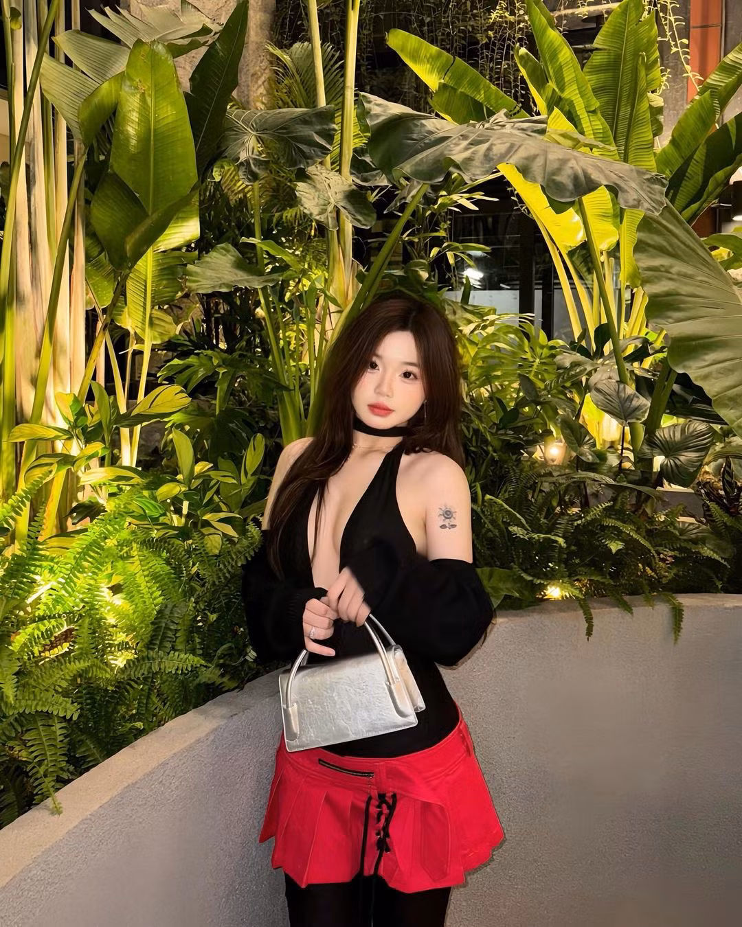 Sau loạt ồn ào đó, cô nàng đã phần nào chín chắn, trưởng thành hơn.