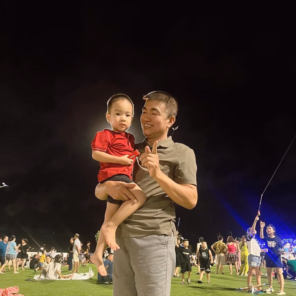 Câu chuyện của một mẹ bỉm chia sẻ trên MXH khiến hội chị em quan tâm. Theo đó, cô nàng có màn flex bố chồng cực đặc biệt với những mâm cơm được ông chuẩn bị cho cả gia đình mỗi ngày.