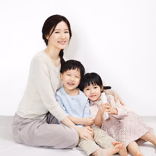 Thời điểm đó cô luôn là cái tên đảm bảo doanh thu cho mỗi bộ phim cô tham gia. Chính vì thế, "Quý bà Oxy" còn là sao nữ có cát-sê quảng cáo cao nhất xứ Hàn, khoảng 1,2 tỷ won (khoảng 25 tỷ đồng) cho mỗi hợp đồng quảng cáo.