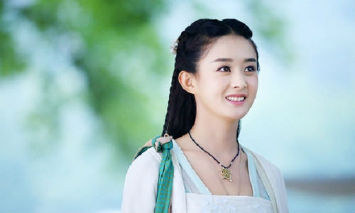 Cùng sinh năm 1987 với Lưu Diệc Phi, nữ diễn viên Triệu Lệ Dĩnh được biết đến là một trong những tiểu hoa đán hàng đầu xứ Trung hiện nay.