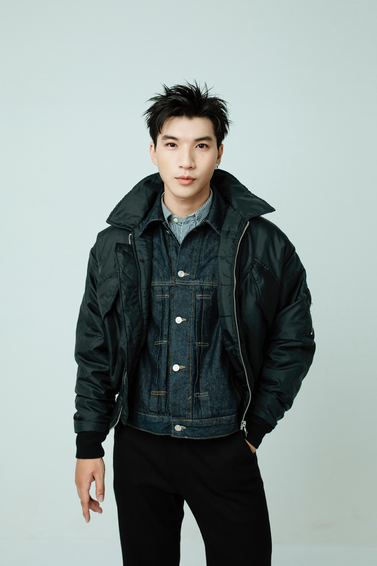 Diem mat 7 “hitmakers” Viet cung Charlie Puth “khuay dao” san khau 8Wonder-Hinh-3