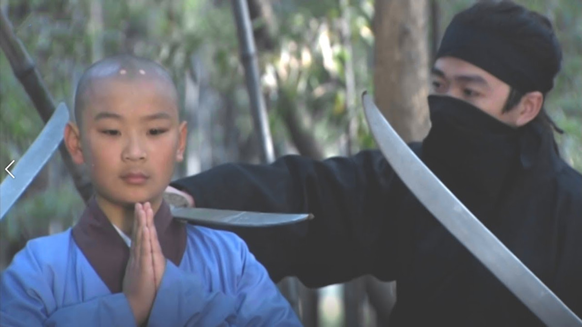 Hành động này của hòa thượng Trí Đức được Hốt Tất Liệt và người dân càng thêm kính nể. Kể từ đó, các cao tăng noi gương hòa thượng Trí Đức khi dùng hương chấm lên đỉnh đầu tạo thành các chấm tròn.