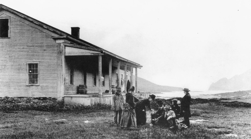 Mọi hoạt động huấn luyện lính biệt kích Mỹ trên đảo Santa Catalina được bảo mật tuyệt đối trong Thế chiến 2. Theo đó, người dân địa phương không hề hay biết về sự tồn tại của căn cứ này trong suốt nhiều năm.