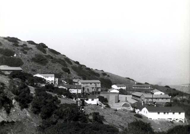 Một nhiệm vụ huấn luyện quan trọng khác của lính biệt kích Mỹ là các bài tập chui sâu vào lãnh thổ của kẻ địch bằng đường biển để hoạt động do thám và phá hoại.