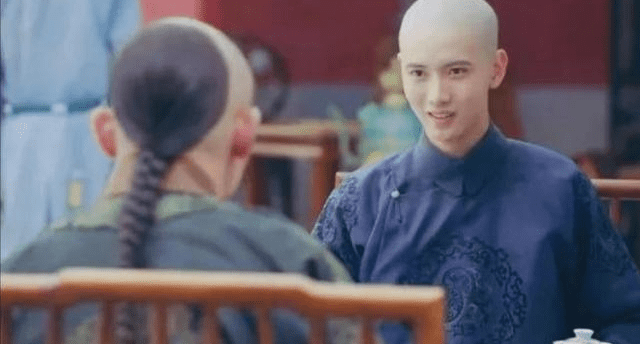 Đặc biệt, ngôi mộ bị hủy hoại nghiêm trọng và bị ngập nước sau nhiều vụ trộm mộ. Chuyên gia nhận thấy việc trùng tu lăng mộ không khả thi nên quyết định đóng cửa vĩnh viễn nơi an nghỉ ngàn thu của Quả Quân Vương.