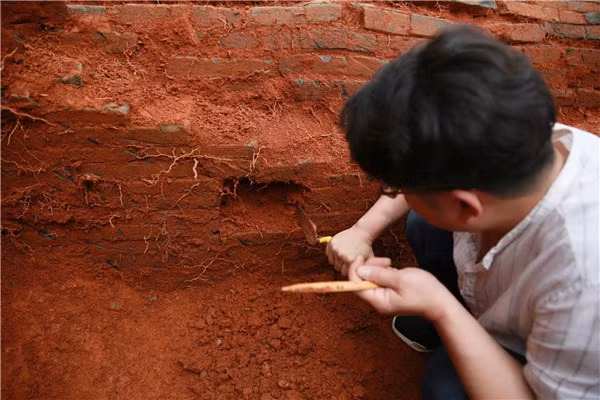 Trước cách đặt quan tài như vậy trong mộ cổ, các chuyên gia suy đoán đây là cách thức mai táng của Đạo giáo.