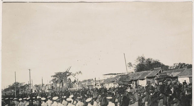 Tang lễ của Từ Hy Thái Hậu không chỉ có sự tham gia của quan viên, quý tộc mà còn có nhiều vị khách ngoại quốc.