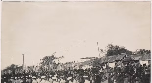 Tang lễ của Từ Hy Thái Hậu không chỉ có sự tham gia của quan viên, quý tộc mà còn có nhiều vị khách ngoại quốc.